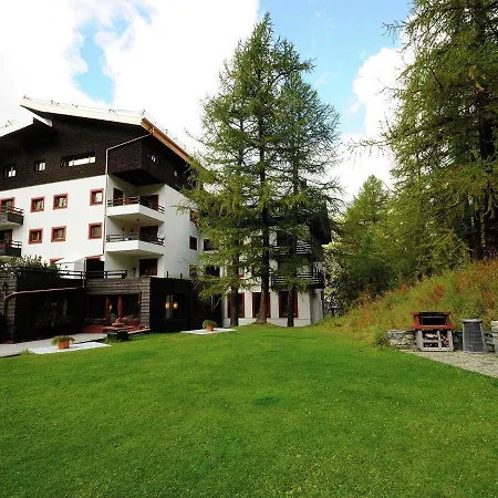 Belvilla By Oyo Just 30m From The Lifts Apartment
