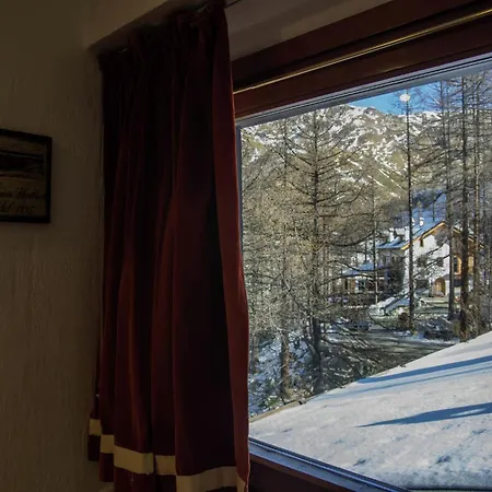 Near Lift Διαμέρισμα Breuil-Cervinia